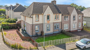 20 Sanderson Avenue, Fallside, Uddingston G71 6JR